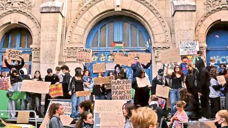 Protesta de estudiantes en Francia por la falta de calidad en Liceos.