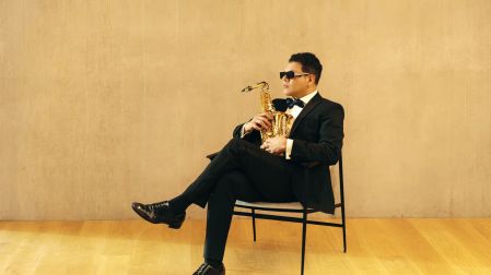 Con este disco, Gerry López realiza un homenaje al saxofón, instrumento que revolucionó la música en el mundo.
