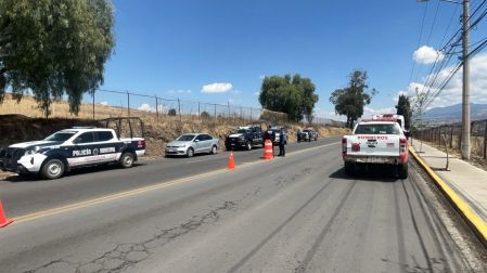 Personal de la Fiscalía General de Justicia del Estado de México (FGJEM) realizó los peritajes en la zona del atentado