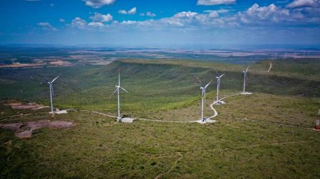 En México operan entre 70 y 72 parques eólicos, la mayoría instalados en Oaxaca, donde La Venta es calificada como la segunda mejor zona en el mundo para estos proyectos.