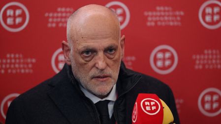Javier Tebas responde con dureza a la solicitud del CSD