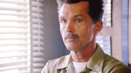 De MASH a Alien y Top Gun, Tom Skerritt construyó una carrera marcada por personajes memorables y más de 150 créditos.