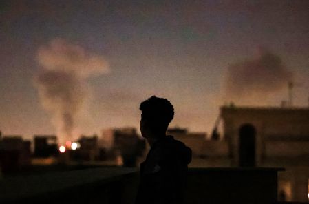 Estados Unidos respalda la ofensiva militar contra Irán.