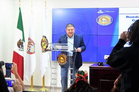 El Fiscal General del Estado, César Jáuregui Moreno, lamentó el fallecimiento de los efectivos