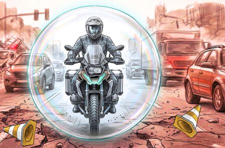 El uso de motocicletas ha crecido aceleradamente como respuesta a la ineficiencia del transporte público y al auge de los servicios de plataformas de reparto
