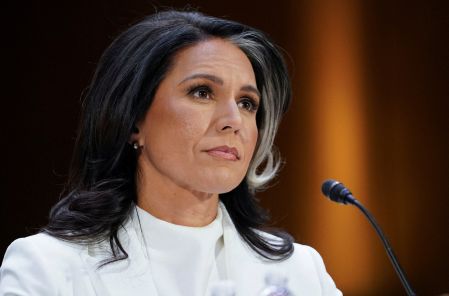 La gestión de Tulsi Gabbard abordó retos clave como Irán, la ciberseguridad y la modernización de sistemas de inteligencia.