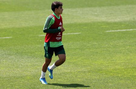 Histórico contrato para Gilberto Mora; llevará el ‘10’ en Xolos