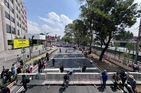 La CNTE planea movilizaciones en Monterrey y Guadalajara.