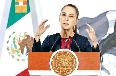Claudia Sheinbaum, presidenta de México, durante su mañanera del 10 de julio de 2026.