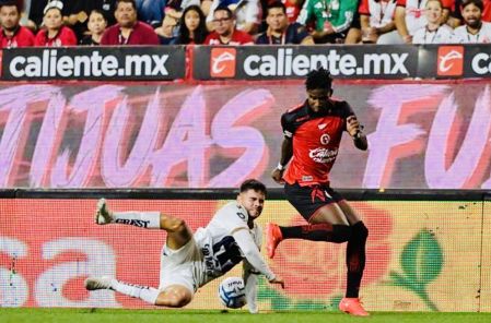 Pumas vs Xolos