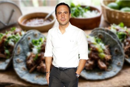 De actor a taquero: la nueva vida de Ulises de la Torre que sorprende en redes