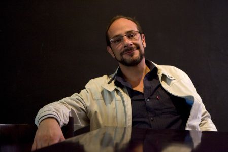 Escritor, Ignacio Padilla, Cuentista, ensayista