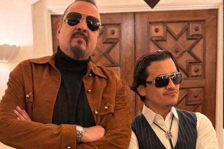 Pepe Aguilar y Christian Nodal antes de los Latin Grammy. Foto: Especial