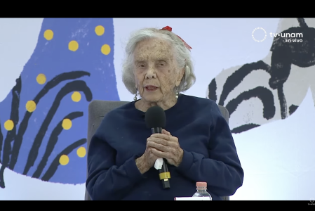 Elena Poniatowska se presentó ayer en la Fiesta del Libro y la Rosa; presentó un ensayo sobre Rosario Castellanos.