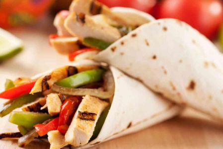 Fajitas vegetarianas con queso panela