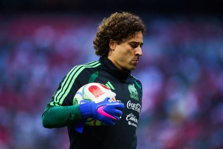 Guillermo Ochoa podría volver a ser titular con la Selección Mexicana tras 500 días alejado del arco Tricolor.