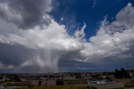 Por la tarde se prevén intervalos de chubascos acompañados de descargas eléctricas.