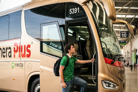 Primera Plus pide a sus usuarios con boleto,  “valorar el cambio de fecha” ante el paro de transportistas