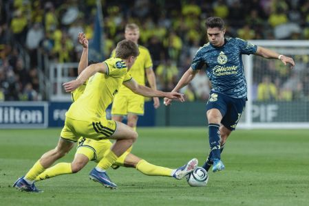 Israel Reyes tuvo una destacada actuación como lateral derecho; Kevin Reyes quedó descartado de la convocatoria en Nashville.