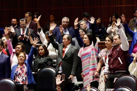 Ahora continua el debate de la presentación de 137 reservas, por conducto de 60 diputados.