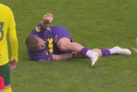 Lewis Holtby sufrió una dura entrada en la Eredivisie.