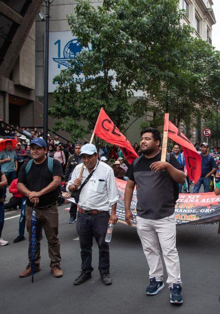 Protesta CNTE en CDMX por Ayotzinapa y Mundial 2026