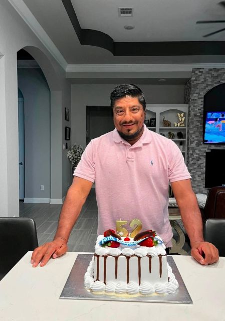 Lorenzo Salgado Araujo, un automovilista mexicano que fue asesinado a tiros por un agente del ICE durante una parada de vehículo en Houston.