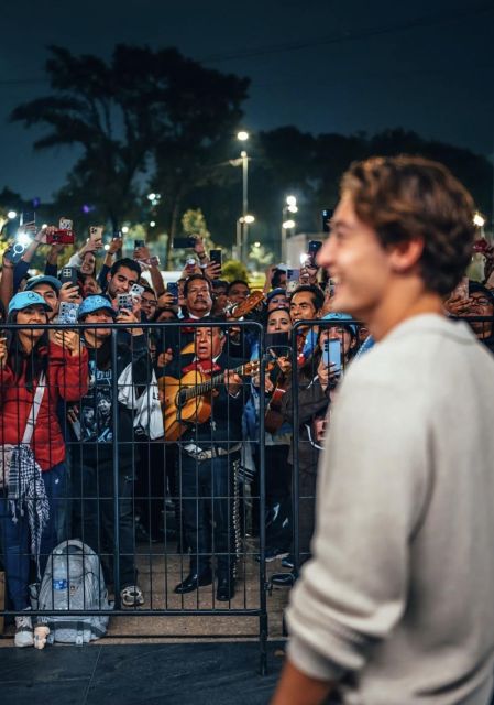 George Russell recibió el amor de la gente mexicana.