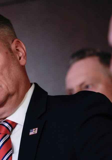 Lyons encabezó los masivos operativos migratorios de la administración de Donald Trump desde marzo de 2025.