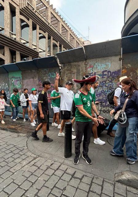 Pasado el mediodía, la algarabía dominaba la plancha del Zócalo