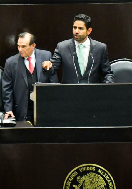 El diputado Javier Octavio Herrera Borunda