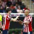 Armando González y Chicharito Hernández compartieron la delantera de Chivas durante 2025.