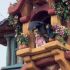 Rapunzel fue atacada en un parque de diversiones en Tokio