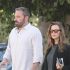 Ben Affleck y Jennifer Garner reaparecen juntos en hospital por su hija VioletEXCLUSIVEBen Affleck and Jennifer Garner share a warm reunion in Brentwood, stepping out as a smiling and happy pair to celebrate Easter with family before taking their son Samuel to the Federal Building in Los Angeles to handle passport errands on April 3, 2026.****Ben Affleck y Jennifer Garner comparten un cálido reencuentro en Brentwood, saliendo como una pareja sonriente y feliz para celebrar Easter con la familia antes de llevar a su hijo Samuel al Federal Building en Los Angeles para realizar trámites de pasaporte el 3 de abril de 2026.
