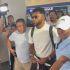 El delantero colombiano Miguel Borja llegó al aeropuerto de México