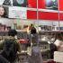 El stand de la editorial Vaso Roto anunció la venta de los libros de Anne Carson, Premio Nobel de Literatura 2026.