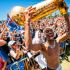 Shai Gilgeous-Alexander celebra durante el desfile de los campeones.