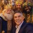 El dirigente nacional del PRI, Alejandro ‘Alito’ Moreno Cárdenas, publicó una foto en redes sociales donde aparece junto a los Reyes Magos: Melchor, Gaspar y Baltazar.