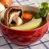 Caldo de hongos estilo oriental, receta sencilla