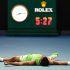 Carlos Alcaraz tendido en la cancha, tras vencer a Zverev en la semifinal de Australia.