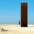 East-West/West-East, del escultor Richard Serra.