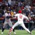 El  pitcher Reynaldo López y Jorge Soler iniciaron su pelea en el quinto inning en el Angel Stadium.