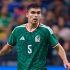 Johan Vásquez celebra que jugadores de experiencia estén en la Selección Mexicana.