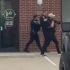 Agentes locales y federales, incluido el FBI, aseguraron la zona tras el tiroteo en Dallas.