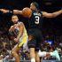 Stephen Curry y Warren Buffett protagonizaron una de las subastas benéficas más llamativas del año, luego de recaudar más de 9 millones de dólares para apoyar distintas causas sociales.