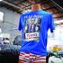 Una tienda de Florida puso a la venta playeras con la imagen simulada de Díaz Canel en prisión.