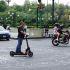 CIUDAD DE MÉXICO, 06MAYO2026.- A partir del 1 de septiembre de 2026, los vehículos eléctricos personales de mayor velocidad, como algunos scooters, deberán contar con placas y licencia para circular en la capital, como parte de las reformas al Reglamento de Tránsito y la Ley de Movilidad impulsadas por el Gobierno de la Ciudad de México para reforzar la seguridad vial. FOTO: CAMILA AYALA BENABIB / CUARTOSCURO.COM