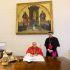 Papa León, en la firma de su primera encíclica
