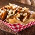 Receta de poutine canadiense