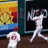 Los Angels sufrieron una desafortunada derrota debido a una extraña jugada defensiva que recuerda a Canseco.